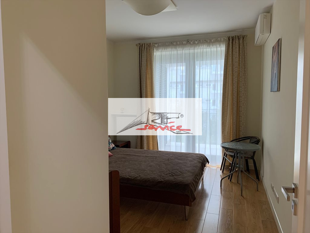 Mieszkanie Wynajem Warszawa Śródmieście Grzybowska 16